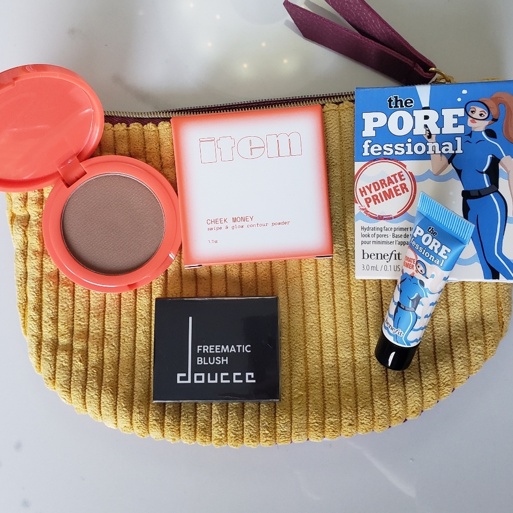 Ipsy Bag, Doycce Blush, Contour + Benefit Primer